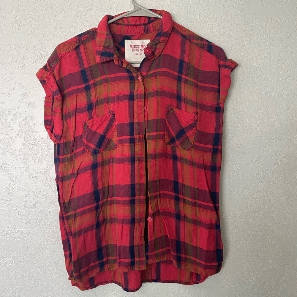 Mossimo supply co checkered short sleeve top